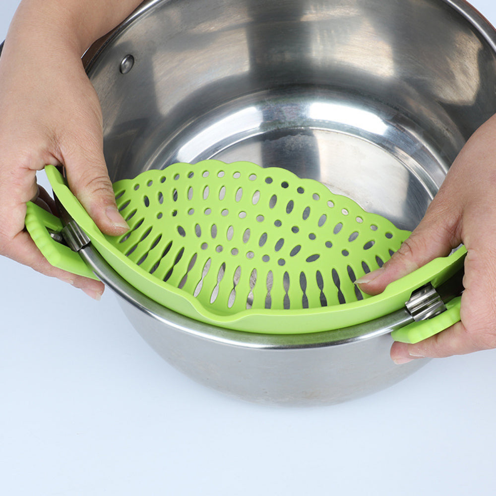 Clip-On Silicone Strainer – Universal Pasta & Vegetable Colander for All Pots/Pans – BPA-Free Kitchen Strainer for Meat, Fruit & More