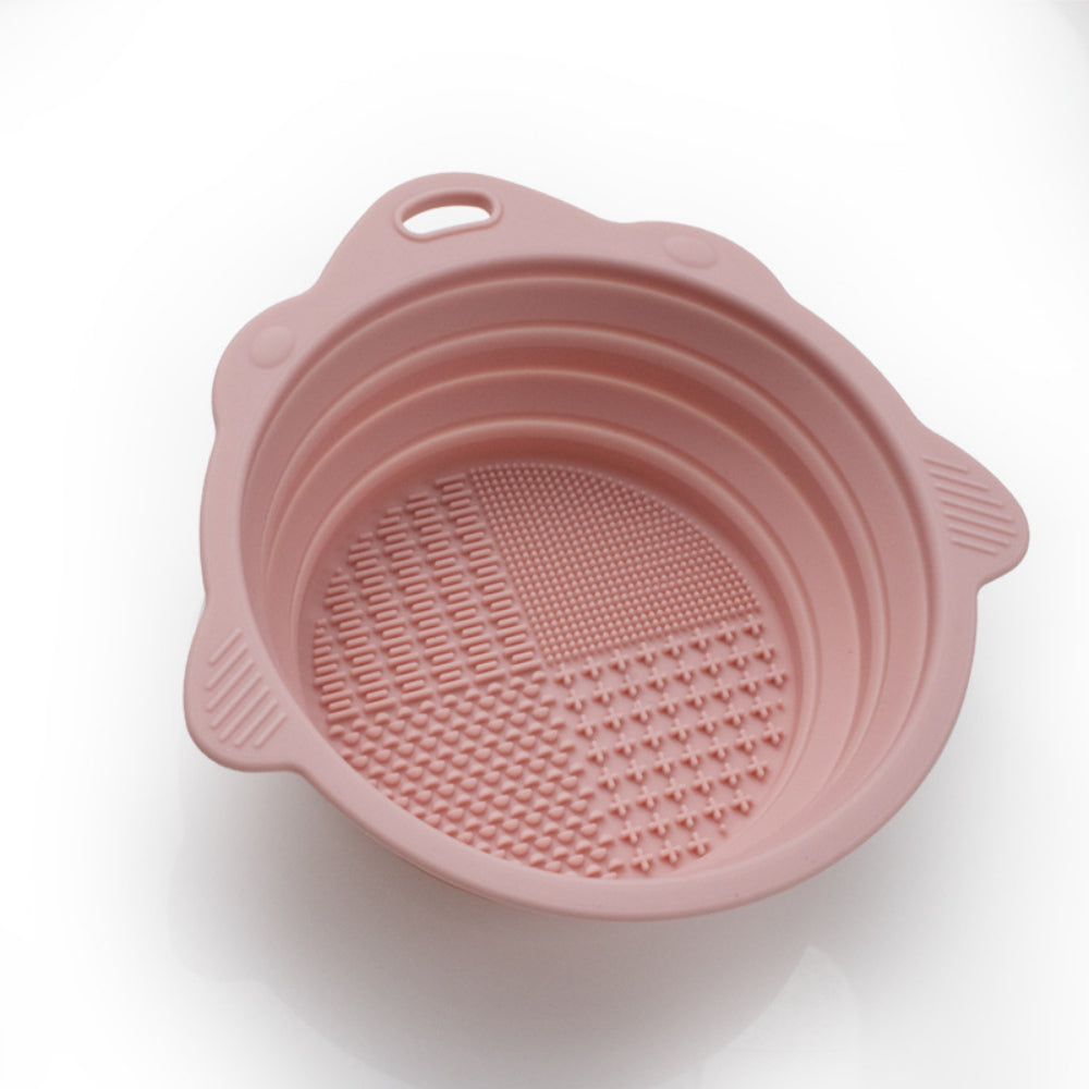 Portable Makeup Brush Cleaning Mat – Round Silicone Brush Cleaner Pad with Washing Tool