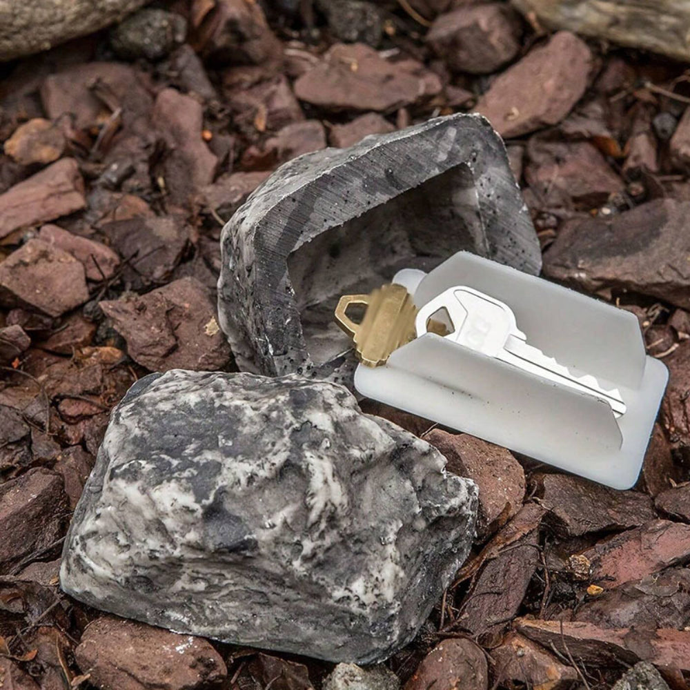 Hidden Key Safe Fake Rock – Waterproof Outdoor Key Holder Box Disguised as Garden Stone