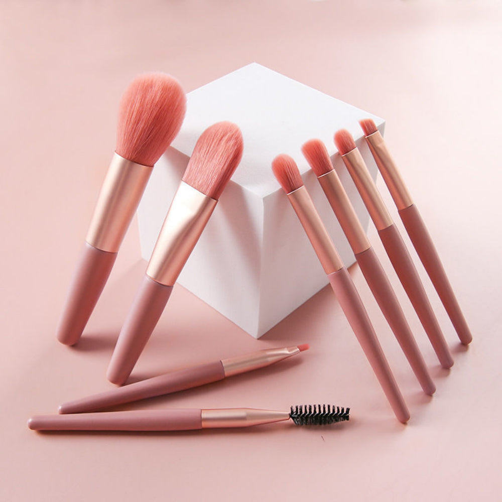 8PCS Travel Makeup Brush Set - Mini Premium Synthetic Fiber Brushes for Foundation, Blush, Eyes & Lips with Portable Storage Bag