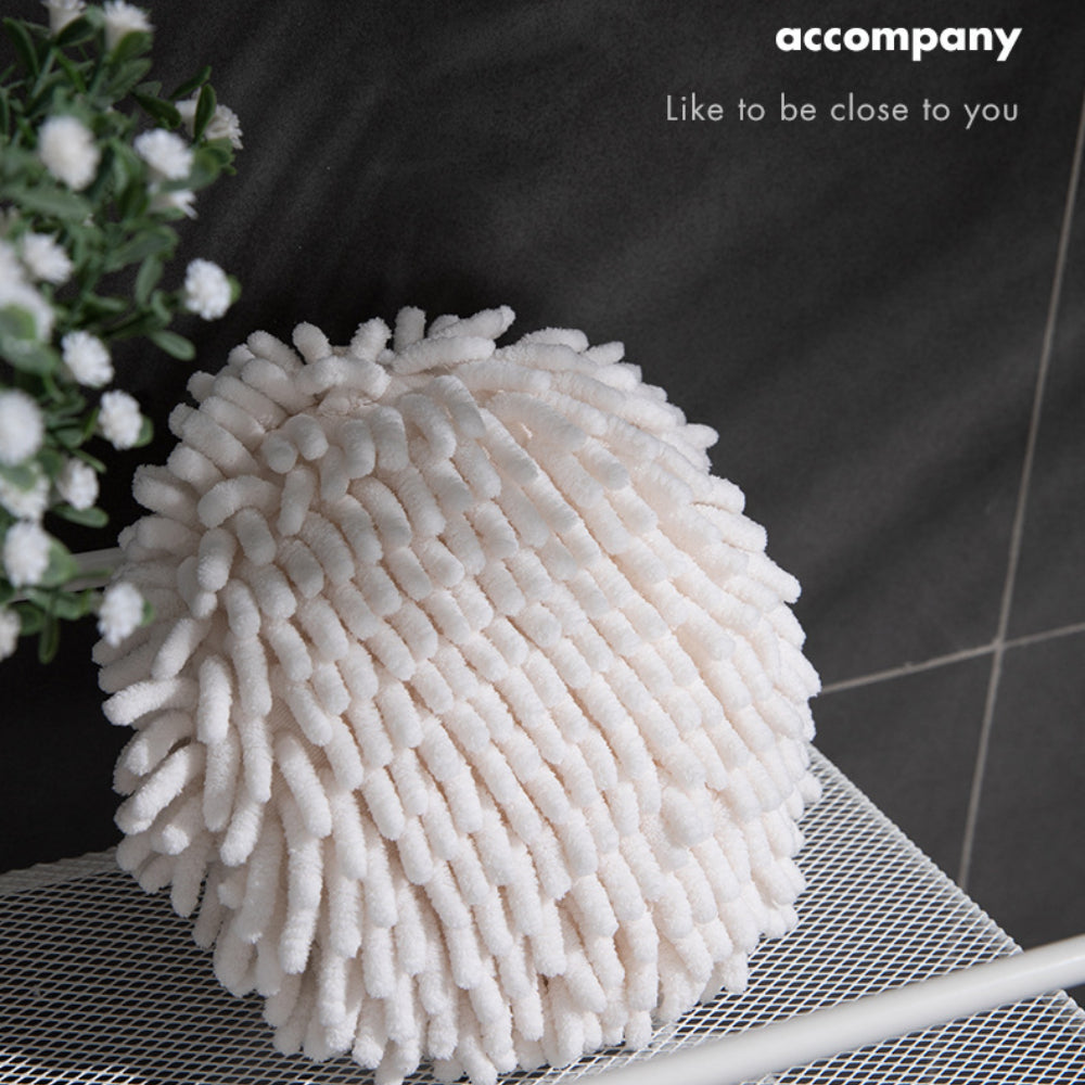 Modern Bathroom Towel 2PCS– Plush Ball-Textured Hand Towels for Stylish & Functional Drying